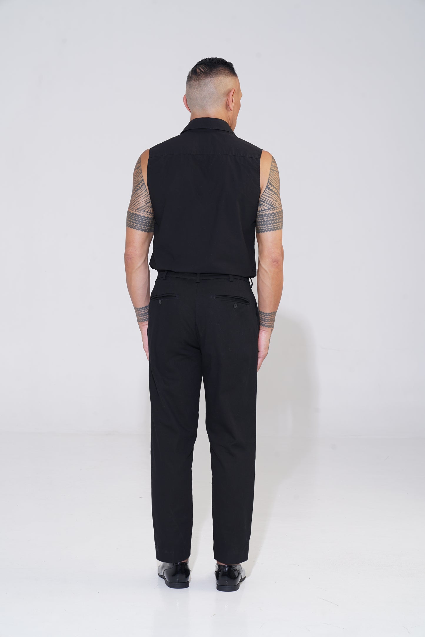 Black Tailored Pintuck Tuxedo Shirt - ENDEMANN