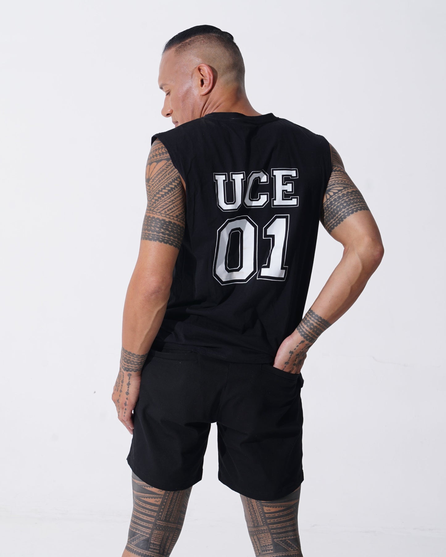 UCE01 Black Tank - ENDEMANN