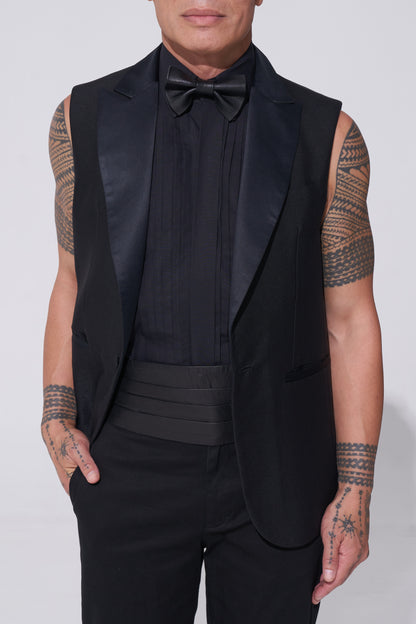 Endemann leather bow tie leather cummerbund, sleeveless jacket and sleeveless shirt