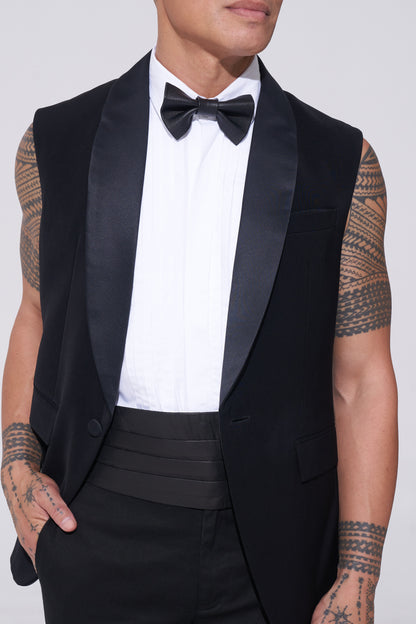Endemann leather bow tie leather cummerbund, sleeveless jacket and sleeveless shirt