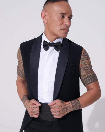 Endemann leather bow tie leather cummerbund, sleeveless jacket and sleeveless shirt