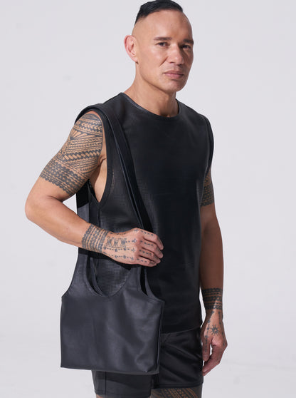 Lleo - our midsize leather tote bag