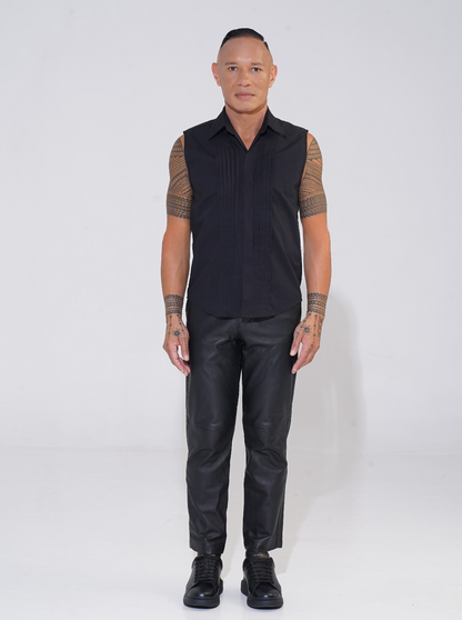 Endemann black pleat front sleeveless shirt with leather pants