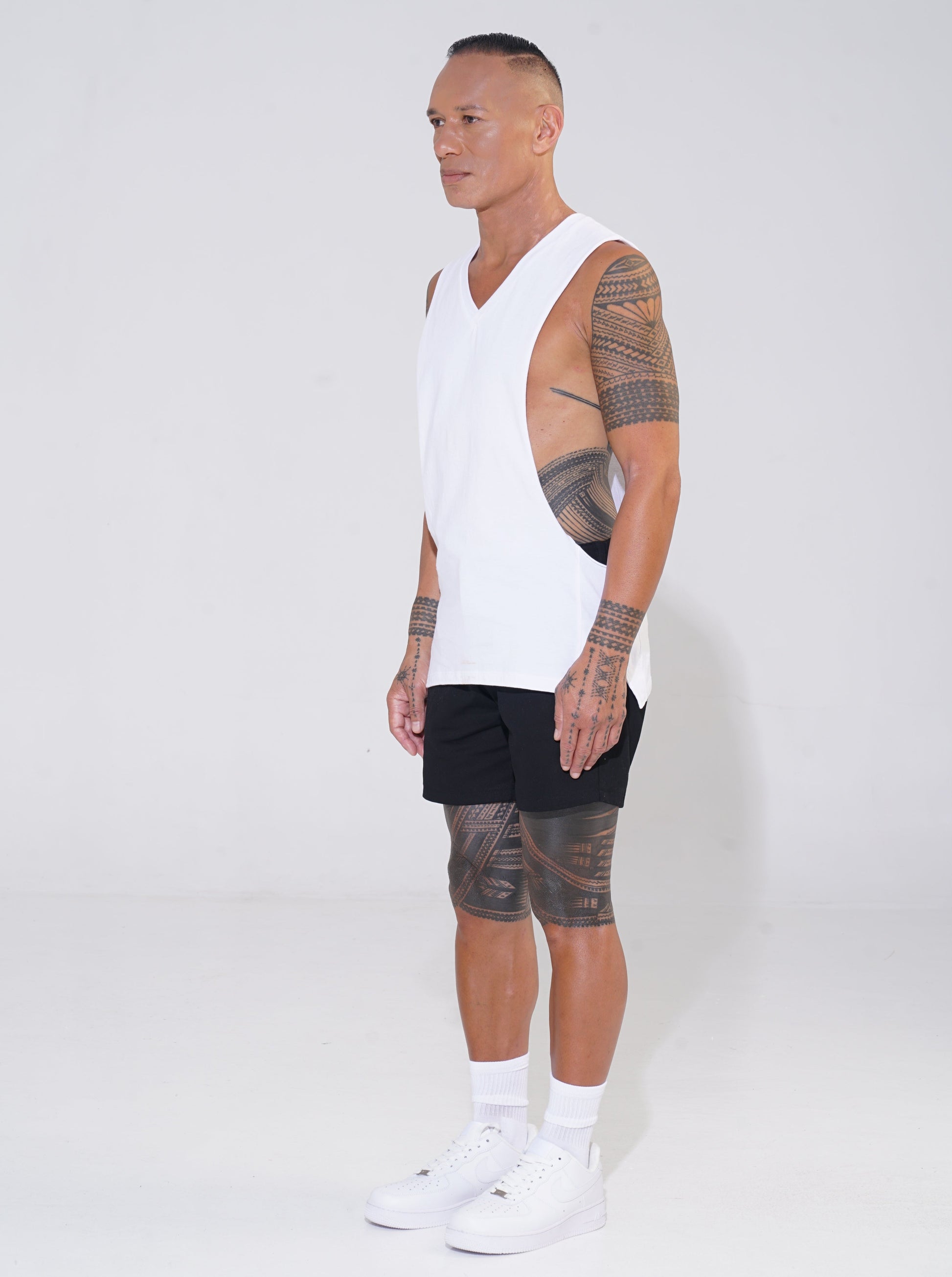 White Cotton V-Neck Tank with Lowered Armhole - ENDEMANN
