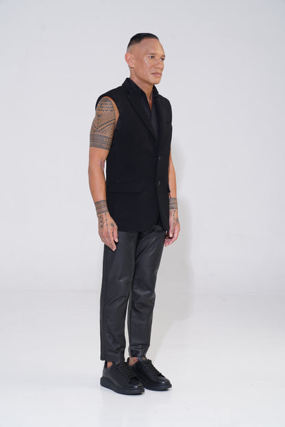 Classic Two Button Sleeveless Blazer - ENDEMANN