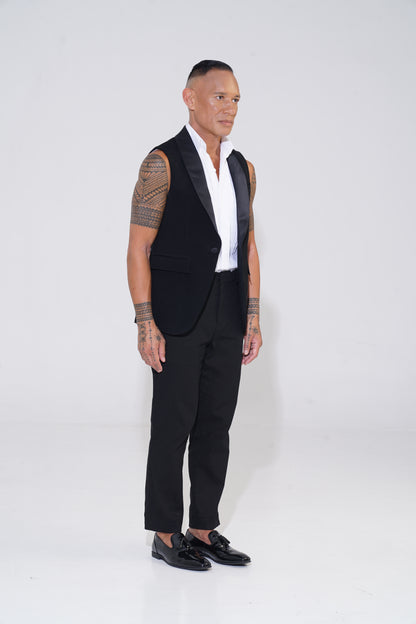 Shawl Collar Sleeveless Tuxedo - ENDEMANN